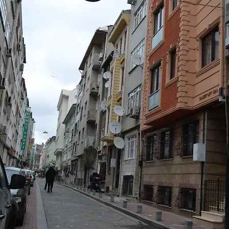Garden City Отель 3*